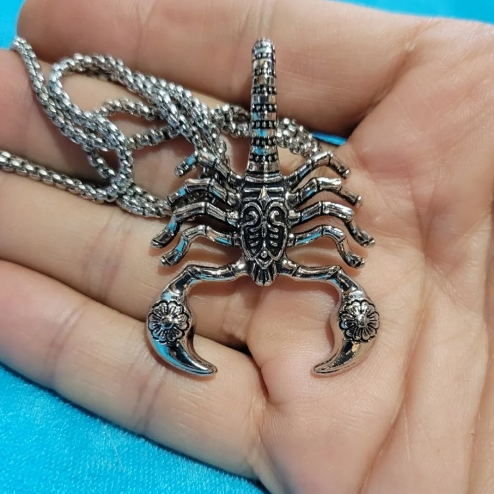 Men Scorpions Stainless steel Necklace